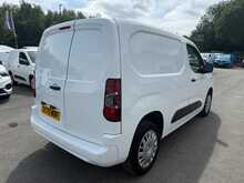 Vauxhall Combo 1.6 Turbo D 2300 Sportive SWB AIR CON Panel Van 4dr Diesel Manual L1 H1 Euro 6 (s/s) (100 ps)