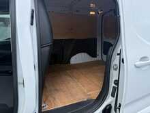 Vauxhall Combo 1.5 Turbo D 2300 Pro 3 SEATS SWB AIR CON R/CAMERA Van 5dr Diesel Manual L1 H1 Euro 6 (s/s) (100 ps)