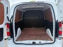 Vauxhall Combo 1.6 Turbo D 2300 Sportive SWB AIR CON Van 4dr Diesel Manual L1 H1 Euro 6 (s/s) (100 ps)