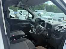 Vauxhall Combo 1.6 Turbo D 2300 Sportive SWB AIR CON Van 4dr Diesel Manual L1 H1 Euro 6 (s/s) (100 ps)