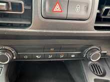 Vauxhall Combo 1.6 Turbo D 2300 Sportive SWB AIR CON Van 4dr Diesel Manual L1 H1 Euro 6 (s/s) (100 ps)
