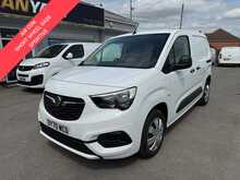 Vauxhall Combo 1.6 Turbo D 2300 Sportive SWB AIR CON Van 4dr Diesel Manual L1 H1 Euro 6 (s/s) (100 ps)