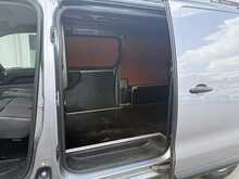 Vauxhall Vivaro 1.5 Turbo D 2700 Dynamic SWB AIR CON TWIN SIDE DOORS Van 6dr Diesel Manual L1 H1