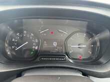 Vauxhall Vivaro 1.5 Turbo D 2700 Dynamic SWB AIR CON TWIN SIDE DOORS Van 6dr Diesel Manual L1 H1