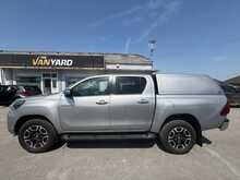 Toyota Hilux 2.8 D-4D Invincible Pickup TRUCKMAN TOP Double Cab 4dr Diesel Auto 4WD Euro 6 (s/s) (204 ps)