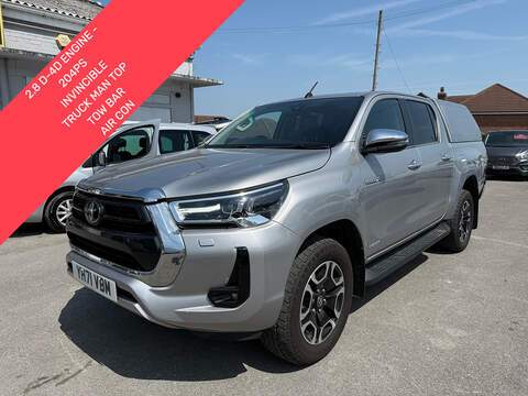 2.8 D-4D Invincible Pickup TRUCKMAN TOP Double Cab 4dr Diesel Auto 4WD Euro 6 (s/s) (204 ps) 2.8 4dr Pickup Automatic Diesel