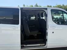 Ford Transit Custom 2.0 300 EcoBlue Limited Crew Van LWB AIR CON Double Cab 5dr Diesel Manual L2 H1 (130 ps)