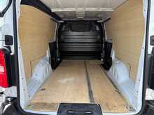 Peugeot Expert 2.0 BlueHDi 1400 Professional LWB AIR CON Premium + Long Panel Van 6dr Diesel Manual LWB (145 ps)