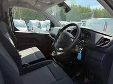Peugeot Expert 2.0 BlueHDi 1400 Professional LWB AIR CON Premium + Long Panel Van 6dr Diesel Manual LWB (145 ps)