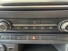Peugeot Expert 2.0 BlueHDi 1400 Professional LWB AIR CON Premium + Long Panel Van 6dr Diesel Manual LWB (145 ps)