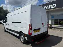 Renault Master 2.3 dCi 35 Business LWB MEDIUM ROOF Van 5dr Diesel Manual FWD LWB Medium Roof Euro 6 (130 ps)