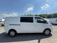 Ford Transit Custom 2.0 300 EcoBlue Limited Crew Van Double Cab 5dr Diesel Manual L2 H1 Euro 6 (s/s) (130 ps)