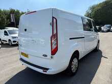 Ford Transit Custom 2.0 300 EcoBlue Limited Crew Van Double Cab 5dr Diesel Manual L2 H1 Euro 6 (s/s) (130 ps)