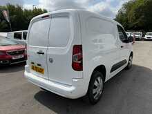 Vauxhall Combo 1.6 Turbo D 2300 Sportive SWB AIR CON Panel Van 4dr Diesel Manual L1 H1 Euro 6 (s/s) (100 ps)