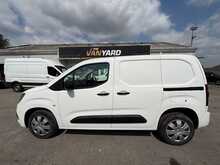 Vauxhall Combo 1.6 Turbo D 2300 Sportive SWB AIR CON Panel Van 4dr Diesel Manual L1 H1 Euro 6 (s/s) (100 ps)