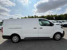 Vauxhall Vivaro 1.6 Turbo D 2300 Sportive SWB AIR CON Panel Van 4dr Diesel Manual L1 H1 Euro 6 (s/s) (100 ps)