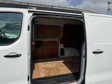 Vauxhall Vivaro 1.6 Turbo D 2300 Sportive SWB AIR CON Panel Van 4dr Diesel Manual L1 H1 Euro 6 (s/s) (100 ps)