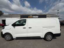 Vauxhall Vivaro 1.6 Turbo D 2300 Sportive SWB AIR CON Panel Van 4dr Diesel Manual L1 H1 Euro 6 (s/s) (100 ps)