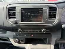 Vauxhall Vivaro 1.6 Turbo D 2300 Sportive SWB AIR CON Panel Van 4dr Diesel Manual L1 H1 Euro 6 (s/s) (100 ps)