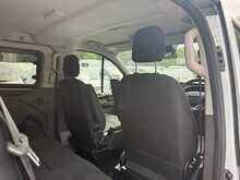 Ford Transit Custom 2.0 300 EcoBlue Limited Crew Van LWB Double Cab 5dr Diesel Manual L2 H1 Euro 6 (s/s) (130 ps)