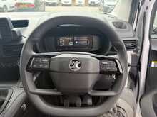 Vauxhall Combo 1.5 Turbo D 2300 Prime NEW SHAPE SWB AIR CON Van 5dr Diesel Manual SWB Euro 6 (s/s) (100 ps)