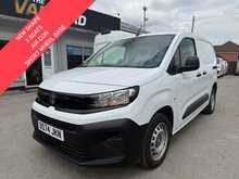 Vauxhall Combo 1.5 Turbo D 2300 Prime NEW SHAPE SWB AIR CON Van 5dr Diesel Manual SWB Euro 6 (s/s) (100 ps)