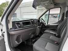 Ford Transit 2.0 350 EcoBlue L4 HD SINGLE CAB DROPSIDE EF AIR CON 2dr Diesel Manual RWD L4 Euro 6 (s/s) (DRW)