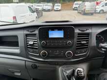 Ford Transit 2.0 350 EcoBlue DOUBLE CAB DROPSIDE AIR CON 4dr Diesel Manual RWD L3 Euro 6 (s/s) (130 ps)