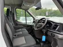 Ford Transit 2.0 350 EcoBlue DOUBLE CAB DROPSIDE AIR CON 4dr Diesel Manual RWD L3 Euro 6 (s/s) (130 ps)