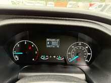 Ford Transit 2.0 350 EcoBlue DOUBLE CAB DROPSIDE AIR CON 4dr Diesel Manual RWD L3 Euro 6 (s/s) (130 ps)