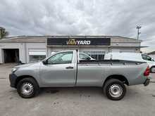 Toyota Hilux 2.4 D-4D Active Narrow Body AIR CON Pickup 2dr Diesel Manual 4WD Euro 6 (150 ps)