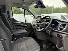 Ford Transit Custom 2.0 300 EcoBlue Limited Crew Van Double Cab AIR CON Manual L2 H1 Euro 6 (s/s) (130 ps)