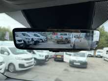 Ford Transit Custom 2.0 300 EcoBlue Limited Crew Van Double Cab AIR CON Manual L2 H1 Euro 6 (s/s) (130 ps)