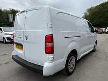 Vauxhall Vivaro 1.5 Turbo D 2900 Pro LWB AIR CON Van 6dr Diesel Manual L2 H1 Euro 6 (s/s) (100 ps)