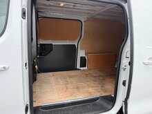 Vauxhall Vivaro 1.5 Turbo D 2900 Pro LWB AIR CON Van 6dr Diesel Manual L2 H1 Euro 6 (s/s) (100 ps)