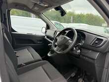 Vauxhall Vivaro 1.5 Turbo D 2900 Pro LWB AIR CON Van 6dr Diesel Manual L2 H1 Euro 6 (s/s) (100 ps)