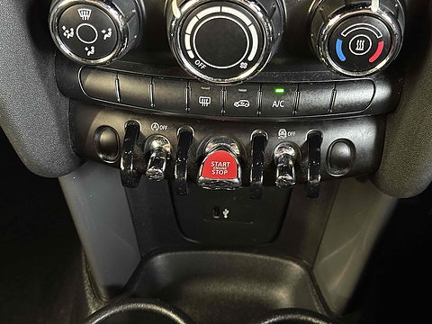 Cooper Convertible 1.5 Manual Petrol