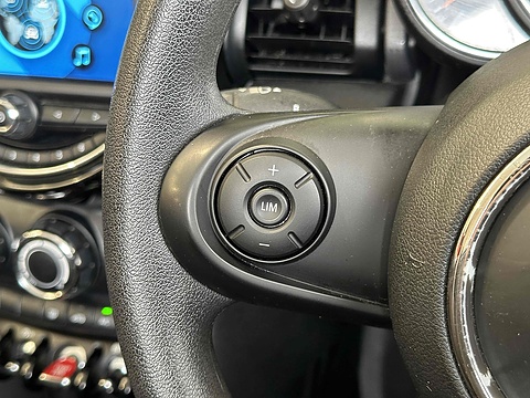 Cooper Convertible 1.5 Manual Petrol