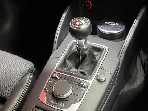 1.4 TFSI CoD S line Sportback 5dr Petrol Manual Euro 6 (s/s) (150 ps)