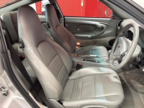 3.6 996 Turbo Coupe 2dr Petrol Tiptronic S AWD (339 g/km, 414 bhp)