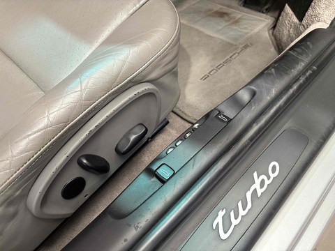 3.6 996 Turbo Coupe 2dr Petrol Tiptronic S AWD (339 g/km, 414 bhp)