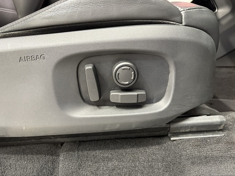 2.0 TD4 HSE Dynamic Convertible 2dr Diesel Auto 4WD Euro 6 (s/s) (180 ps)