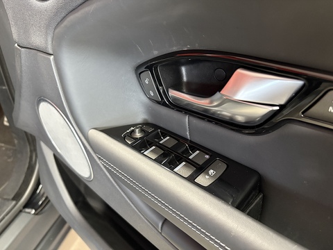 2.0 TD4 HSE Dynamic Convertible 2dr Diesel Auto 4WD Euro 6 (s/s) (180 ps)