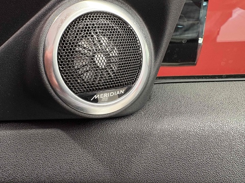 1.5 P300e 12.2kWh R-Dynamic HSE SUV 5dr Petrol Plug-in Hybrid Auto 4WD Euro 6 (s/s) (309 ps)