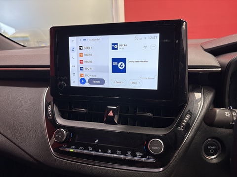 1.8 VVT-h Car Derived Van 5dr Petrol Hybrid CVT Euro 6 (s/s) (140 ps)