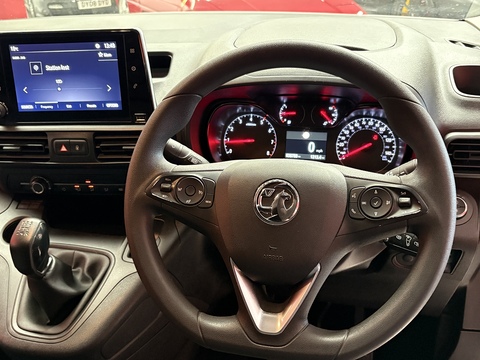 1.5 Turbo D 2000 Sportive Panel Van 4dr Diesel Manual L1 H1 Euro 6 (s/s) (100 ps)