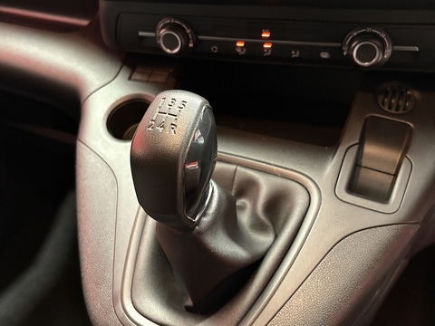 1.5 Turbo D 2000 Sportive Panel Van 4dr Diesel Manual L1 H1 Euro 6 (s/s) (100 ps)