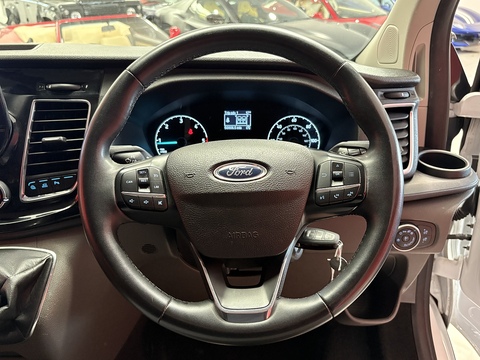 2.0 300 EcoBlue Limited Crew Van Double Cab 5dr Diesel Manual L2 H1 Euro 6 (s/s) (130 ps)