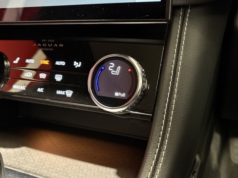 2.0 D200 MHEV R-Dynamic S SUV 5dr Diesel Auto AWD Euro 6 (s/s) (204 ps)