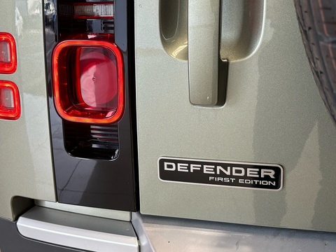 2.0 SD4 First Edition SUV 5dr Diesel Auto 4WD Euro 6 (s/s) (240 ps)